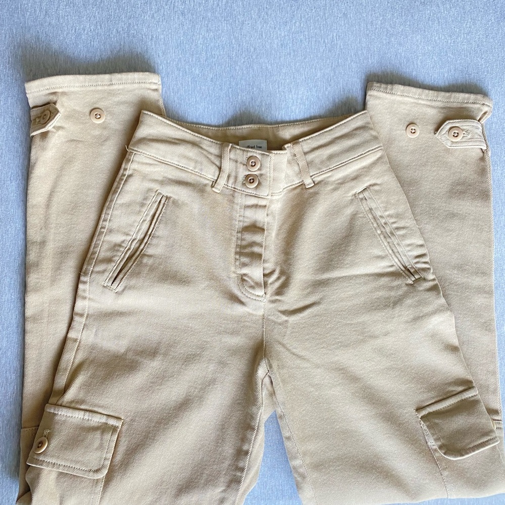 Wilfred Free modern cargo pant (IN TAN COLOUR) - Picture 4 of 6